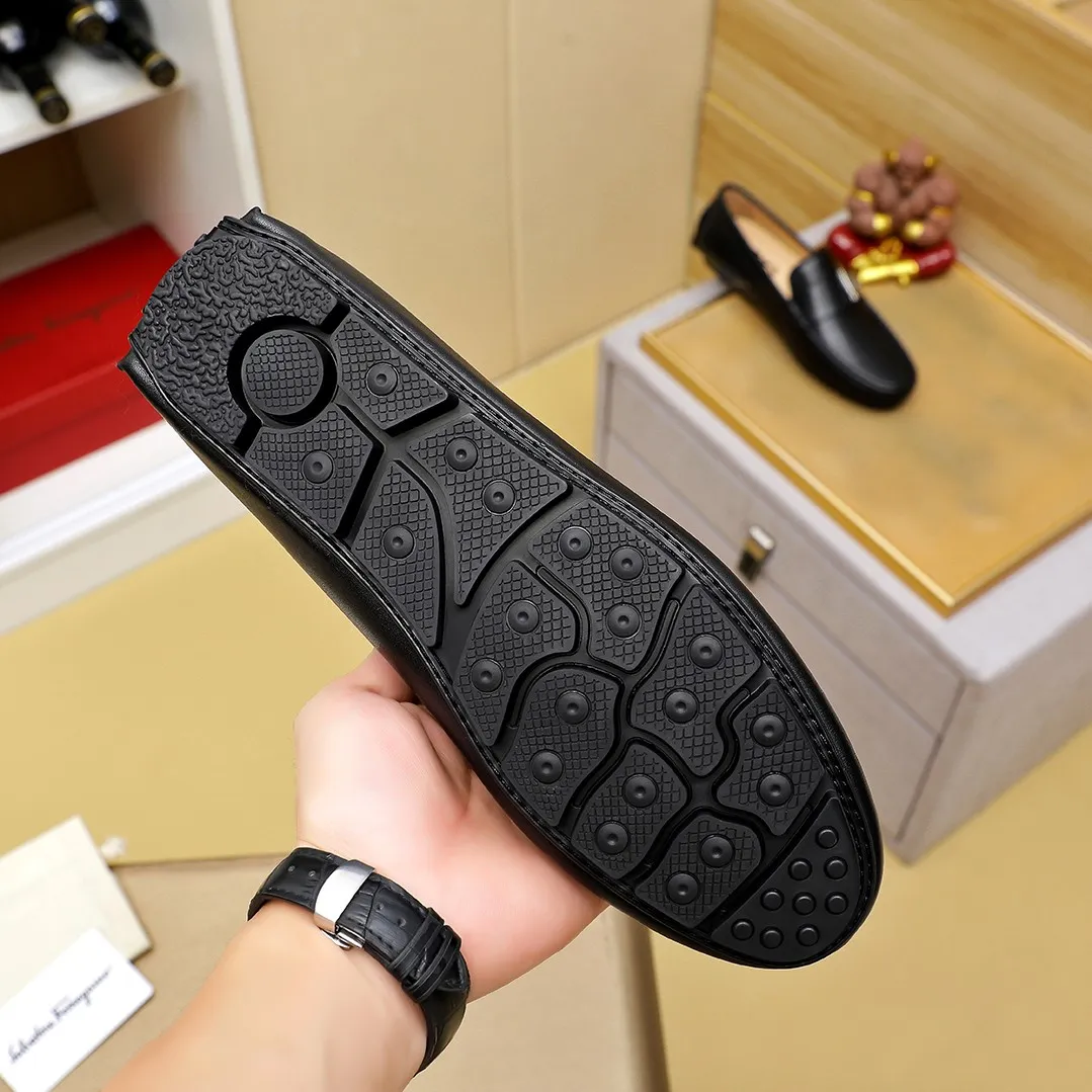 Men's shoes 💰360 🕷🕷【Ferragamo】Ferragamo Popular fashionable casual slip-on shoes🇨🇳Official website counter 1:1 production, original mold opening💯Good quality visible, imported high-end first-layer calfskin, luxurious pigskin lining🌿Very clear texture, high-quality waterproof, non-slip and wear-resistant outsole🎋High quality and low price, truly handmade🍓Color, code number 38-45